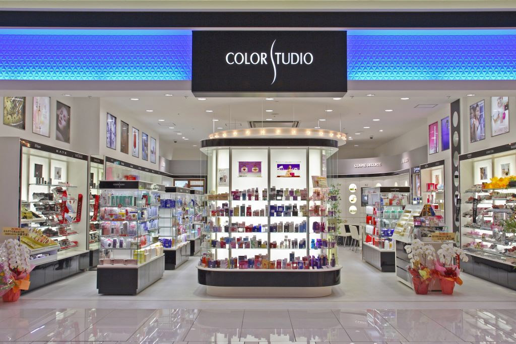 イオン化粧品 colorstudio_yamato_00.jpg